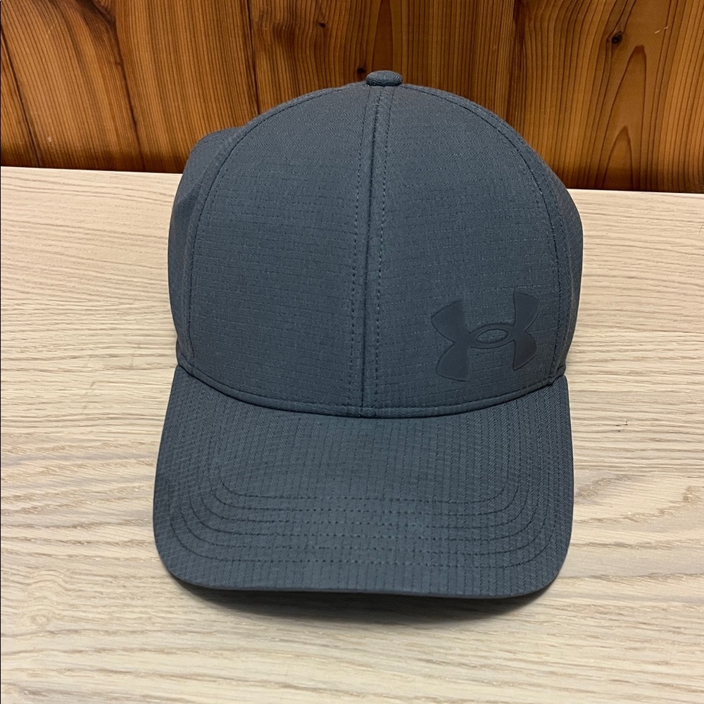 Under Armour Dark Gray Cap L/XL